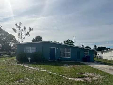 5608 43rd St E, Bradenton, FL 34203