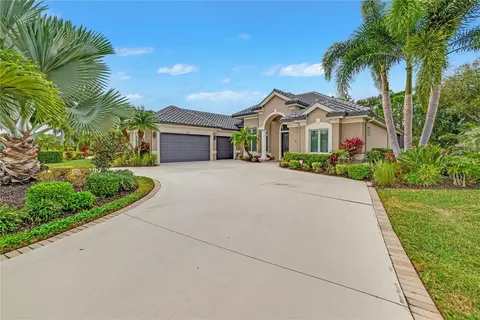 5226 96th St E, Bradenton, FL 34211