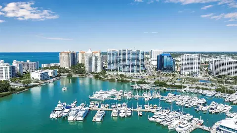 1155 N Gulfstream Ave #1407, Sarasota, FL 34236