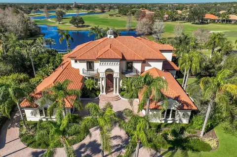 7045 Portmarnock Pl, Lakewood Ranch, FL 34202