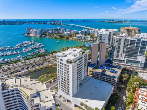 1233 N Gulfstream Ave #803, Sarasota, FL 34236