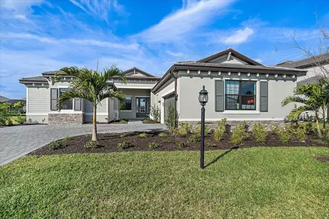 4845 Coastal Days Ln, Lakewood Ranch, FL 34211