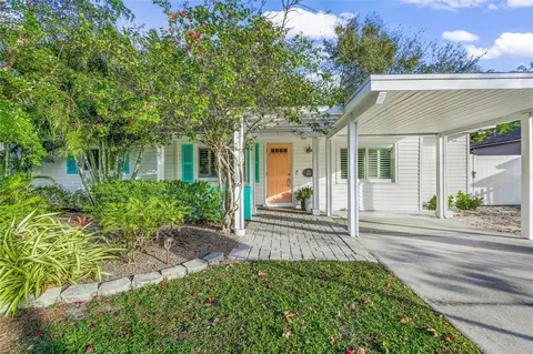 2667 Sydelle St, Sarasota, FL 34237