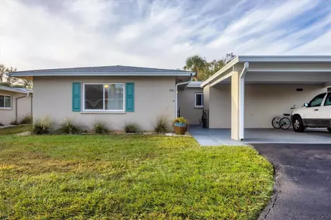 76 Strathmore Blvd #VILLA7, Sarasota, FL 34233