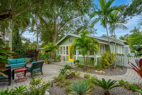 3406 Higel Ave, Sarasota, FL 34242