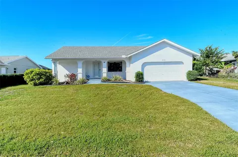 4424 Coral Lake Dr, Bradenton, FL 34210