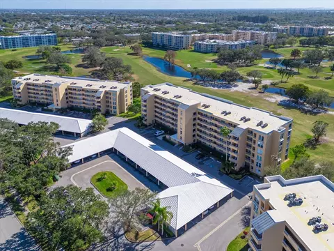 3740 Pinebrook Cir #307, Bradenton, FL 34209