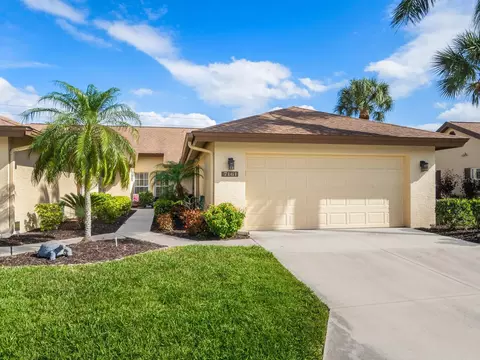 7161 Lakeside Dr, Sarasota, FL 34243