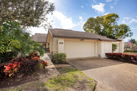 4654 La Jolla Dr, Bradenton, FL 34210