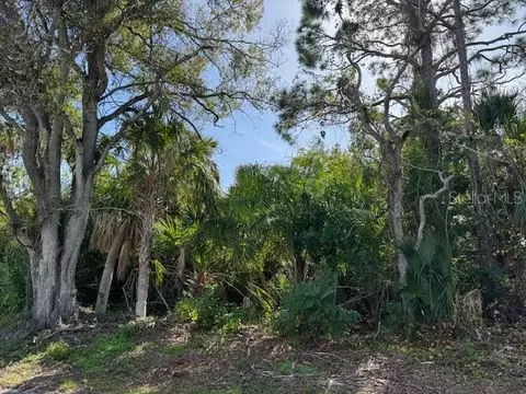 Cedar Avenue, Englewood, FL 34223