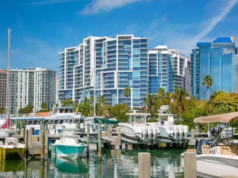 1155 N Gulfstream Ave #1506, Sarasota, FL 34236