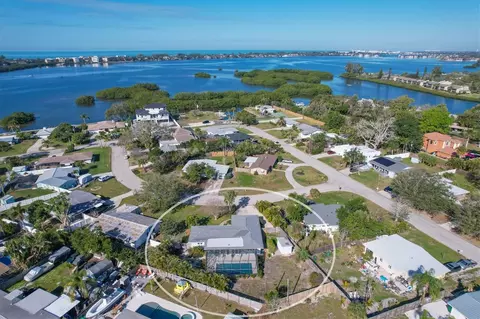 1632 Dunmore Way, Sarasota, FL 34231