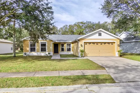 210 116th St E, Bradenton, FL 34212