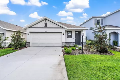 3243 Hilltop Cir, Bradenton, FL 34211