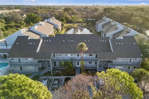 255 Fenwick Dr #21, Venice, FL 34285