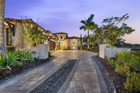 7904 Matera Ct, Bradenton, FL 34202