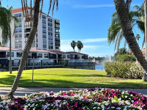 6294 Bahia Del Mar Cir #111, Saint Petersburg, FL 33715