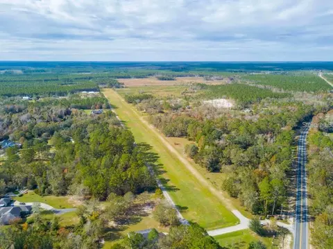 15775 Mohawk St, Glen St Mary, FL 32040