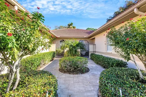 3382 E Chelmsford Ct #47, Sarasota, FL 34235