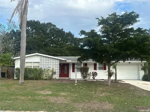 2721 Croton Ave, Sarasota, FL 34239