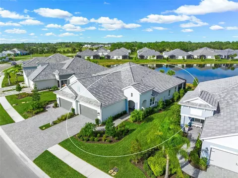 10036 Lake Wales Cir, Sarasota, FL 34241