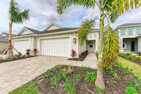 157 Okeeffe Cir, Bradenton, FL 34212