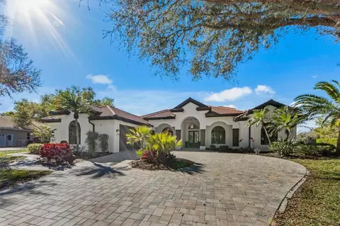 8335 Eagle Xing, Sarasota, FL 34241