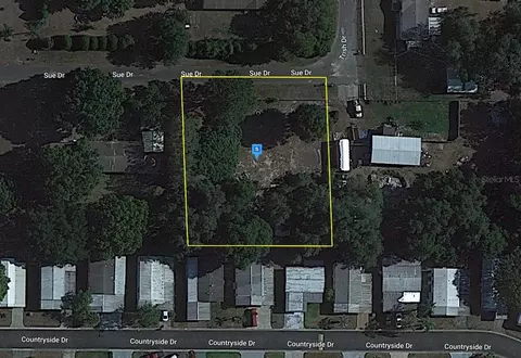 34350 Sue Dr, Zephyrhills, FL 33543