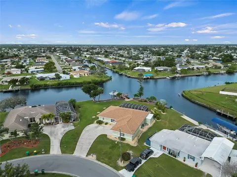 113 Dunn Dr NE, Port Charlotte, FL 33952