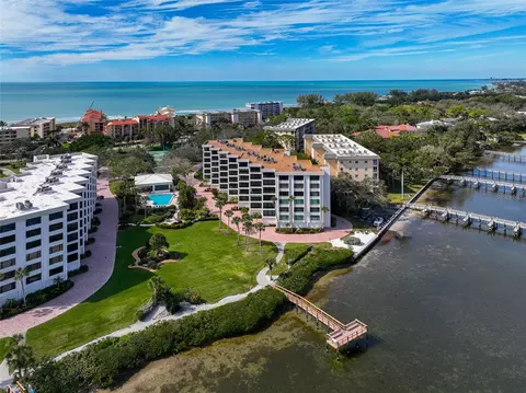 8701 Midnight Pass Rd #304A, Sarasota, FL 34242
