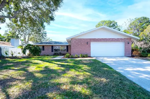 204 55th St NW, Bradenton, FL 34209
