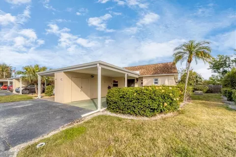 665 Park Cir, Bradenton, FL 34207
