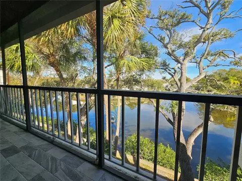 9217 Tudor Dr #A206, Tampa, FL 33615
