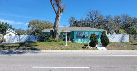 4909 9th St E, Bradenton, FL 34203