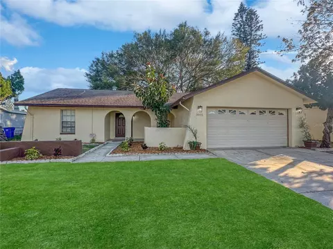 3905 Sandpointe Dr, Bradenton, FL 34205