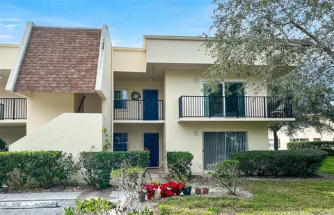 7880 Palm Aire Ln #106, Sarasota, FL 34243