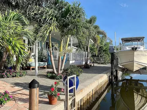 32 Plumosa Dr, Venice, FL 34285