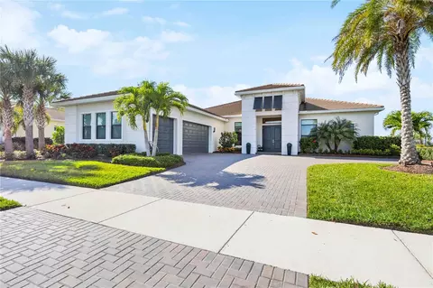 8933 Artisan Way, Sarasota, FL 34240