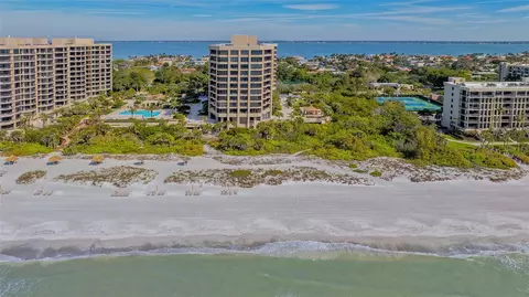 1211 Gulf Of Mexico Dr #801, Longboat Key, FL 34228