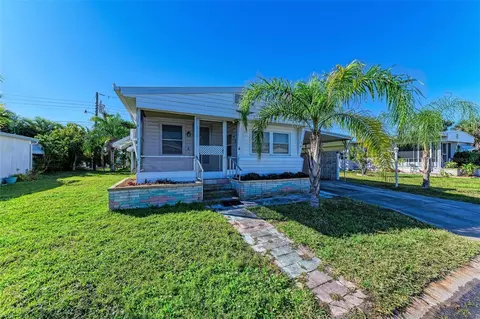 518 51st Ave W, Bradenton, FL 34207