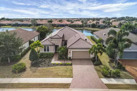 12647 Fontana Loop, Lakewood Ranch, FL 34211