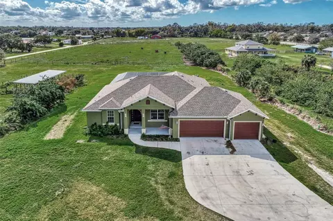 4223 77th St E, Palmetto, FL 34221