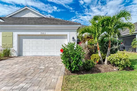 7518 Campus Cv, Sarasota, FL 34243
