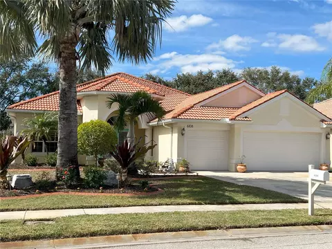 6108 46th St E, Bradenton, FL 34203