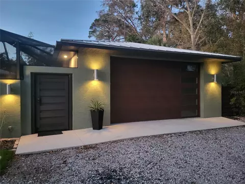 5875 Wildwood Ave, Sarasota, FL 34231