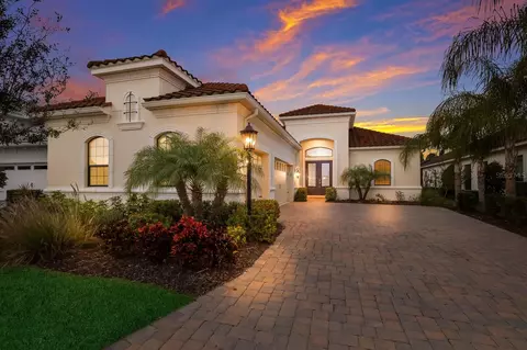 15321 Castle Park Ter, Lakewood Ranch, FL 34202