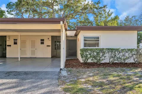 6260 Green View Cir #111, Sarasota, FL 34231