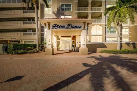 808 3rd Ave W #704, Bradenton, FL 34205