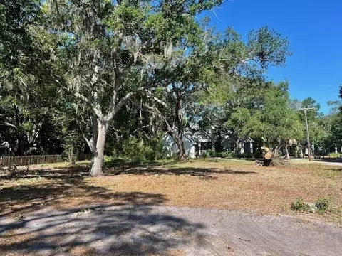 Turks Cap Place, Sarasota, FL 34234