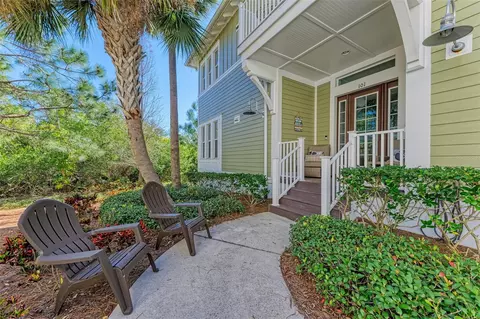 271 Sapphire Lake Dr #101, Bradenton, FL 34209